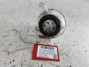 EXPANSIERESERVOIR Volkswagen Tiguan (AD1) (5Q01214070) beschikbaar voor biedingen