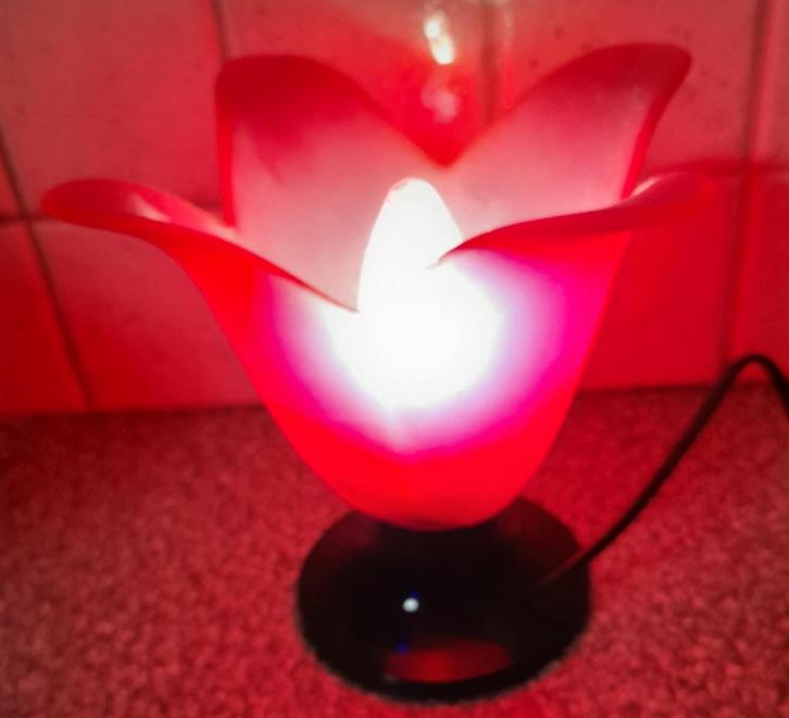 Vintage glazen tulpvaas merk “Van de Heg”, Huis en Inrichting, Lampen | Wandlampen, Zo goed als nieuw, Glas, Ophalen of Verzenden