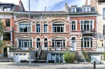 Maison à vendre à Uccle, 4 chambres beschikbaar voor biedingen