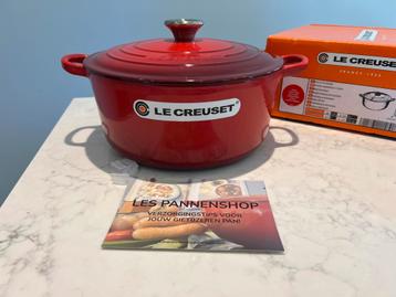 Le Creuset braadpan, 24 cm Cerise in nieuwstaat beschikbaar voor biedingen