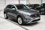 Volkswagen T-Roc 1.5 TSI Style DSG NIEUW - NAVI SMART / CAME, Auto's, Volkswagen, Stof, 4 cilinders, USB, Bedrijf
