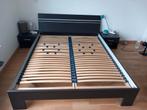 Bed van 160x200cm + 2 nachtkastjes, Huis en Inrichting, Slaapkamer | Bedden, Ophalen, Zo goed als nieuw