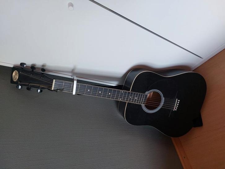 Gitaar van Stagg, Muziek en Instrumenten, Snaarinstrumenten | Gitaren | Akoestisch, Gebruikt, Overige typen, Ophalen