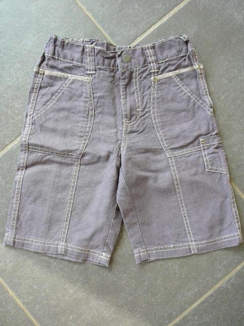 blauwe short met verstelbare band, Kinderen en Baby's, Kinderkleding | Maat 110, Gebruikt, Jongen, Broek, Ophalen of Verzenden