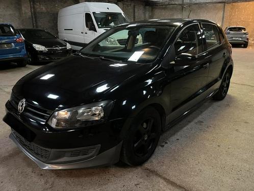 Vw polo 1.2 benzine 2010 model 150.000Km, Auto's, Volkswagen, Particulier, Polo, Benzine, 5 deurs, Handgeschakeld, Zwart, Zwart