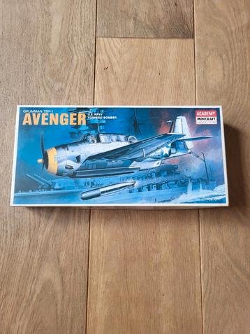 ACADEMY Grumman TBF-1 Avenger 1/72 beschikbaar voor biedingen