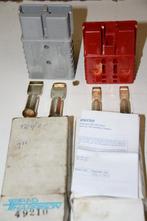 Twee power connectors voor voor batterij aansluiting Nieuw, Enlèvement ou Envoi