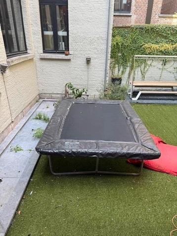Trampoline (gratis afhalen), Enlèvement, Utilisé