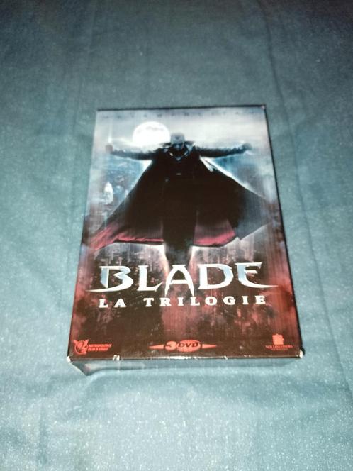Te koop: Blade Wesley Snipes trilogie DVD-set, Cd's en Dvd's, Dvd's | Actie, Zo goed als nieuw, Actiethriller, Boxset, Vanaf 12 jaar