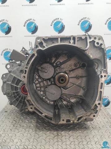 MERCEDES A CLASS 177 A160 Avantgarde  [TRANS_GEARBOX] 2019 beschikbaar voor biedingen