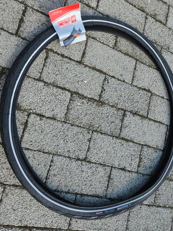 Chaoyang 281 5/81 3/8 Kestrel RS met 5 mm anti-lek BLACK

 beschikbaar voor biedingen