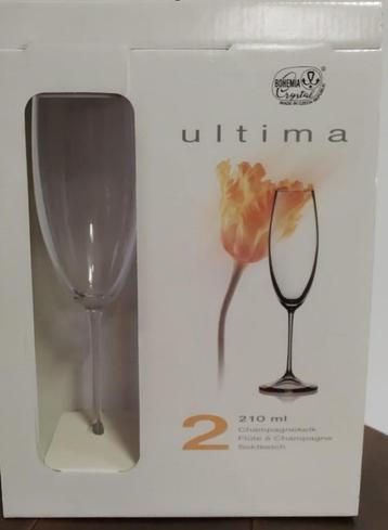 Kristallen champagneglazen in Bohemisch kristal beschikbaar voor biedingen