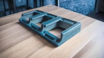 Makita Accu houder LXT 18v beschikbaar voor biedingen