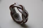 Wit lederen gevlochten kinder armband 4,5cm, Ophalen of Verzenden, Zo goed als nieuw, Wit, Leer