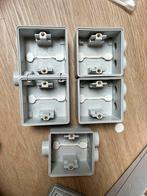 Niko hydro opbouwdingen grijs, Ophalen of Verzenden, Zo goed als nieuw, Stopcontact