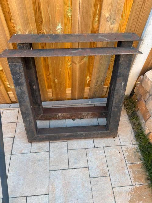 Zwaar metalen tafel poten u poten eettafel, Huis en Inrichting, Tafelonderdelen, Gebruikt, Tafelpoot, 50 tot 100 cm, 50 tot 100 cm