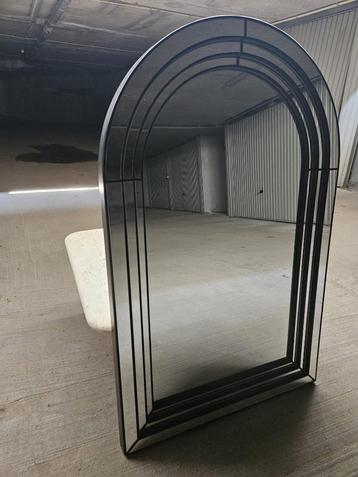 Deknudt vintage spiegel / art deco spiegel/ boogspiegel beschikbaar voor biedingen