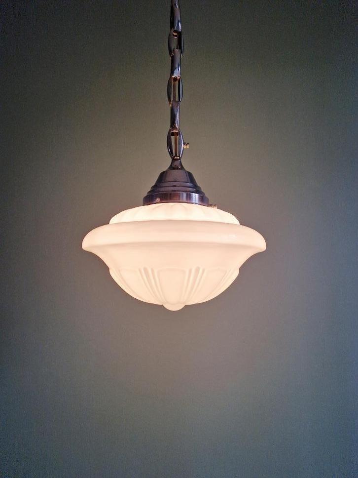 Philips Art Deco-hanglamp in witte opaline, 1930, Antiek en Kunst, Antiek | Verlichting, Ophalen of Verzenden