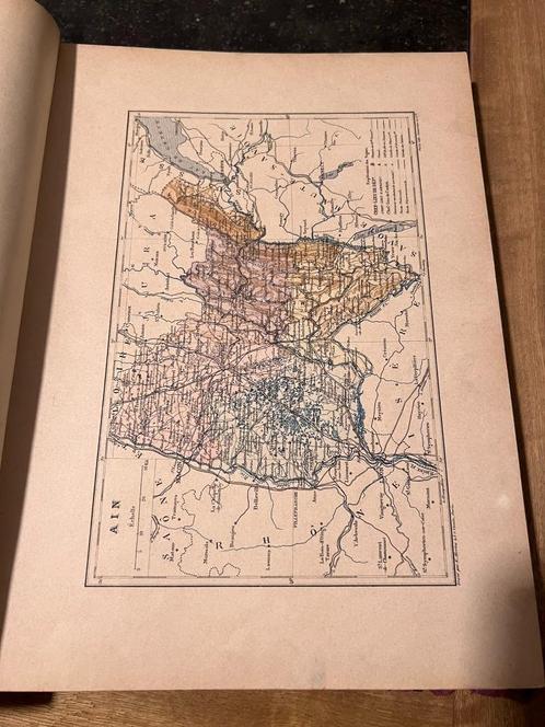 Antiek boek: Atlas des departement de la France, Antiek en Kunst, Antiek | Boeken en Manuscripten, Ophalen of Verzenden