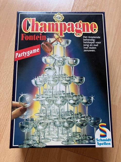 behendigheidsspel champagne fontein partygame, Hobby en Vrije tijd, Gezelschapsspellen | Bordspellen, Nieuw, Ophalen of Verzenden
