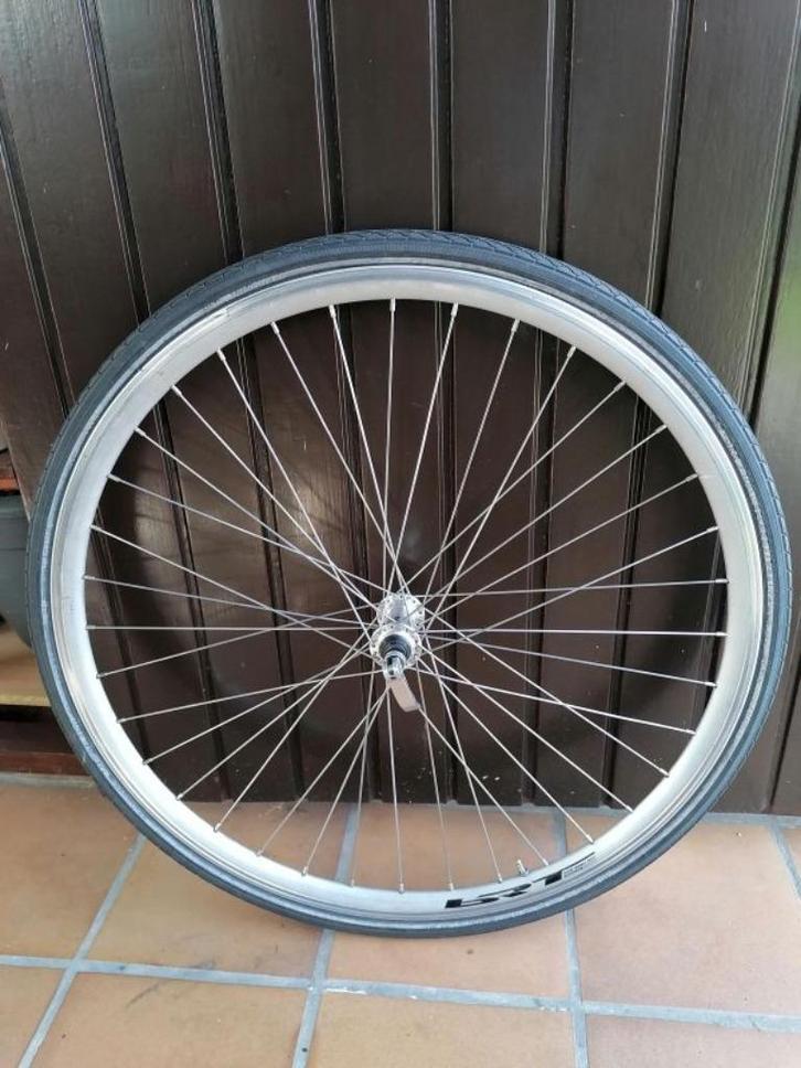 Voorwiel 28” dubbelwandig, Fietsen en Brommers, Fietsonderdelen, Ophalen