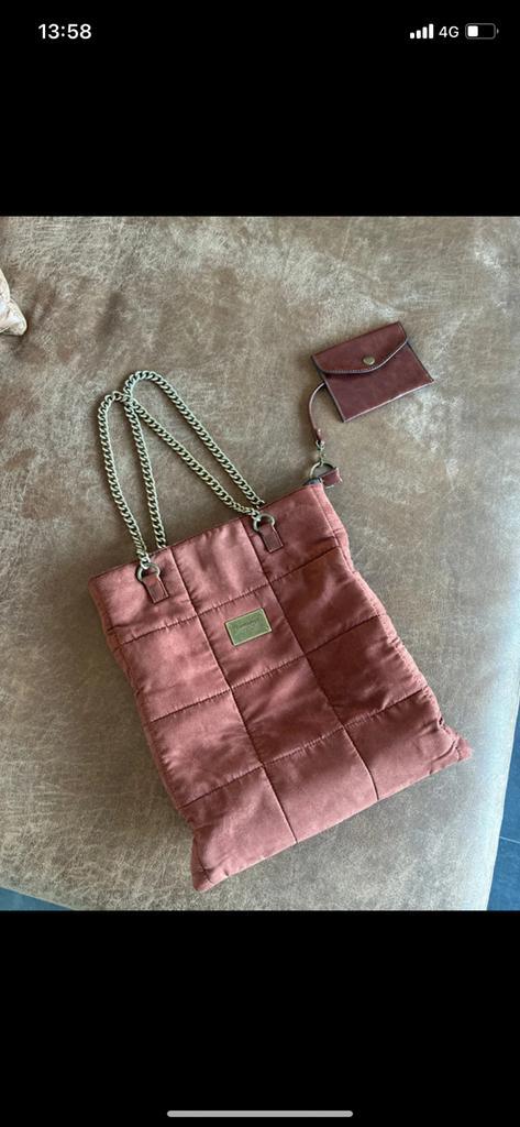 Dames handtas, Handtassen en Accessoires, Tassen | Damestassen, Gebruikt, Handtas, Bruin, Ophalen of Verzenden