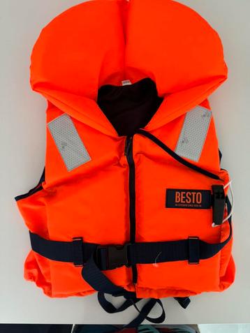 Reddingsvest 5-15 kg beschikbaar voor biedingen