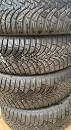 4 winterbanden GoodYear 205/55r16 Audi,VW, BMW, Auto-onderdelen, Banden en Velgen, Ophalen, Gebruikt, 16 inch, Band(en)