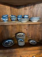 Antiek Theeservies in blauw wit porselein, Ophalen