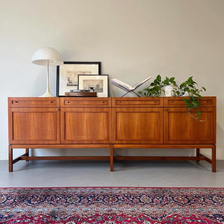 - Vintage XL dressoir •Oswald Vermaercke, V-form• -, Huis en Inrichting, Kasten | Dressoirs, Gebruikt, Ophalen of Verzenden