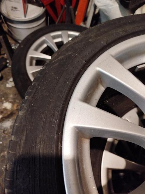 LIRE AVANT DE TÉLÉPHONER SVP . Jantes bmw parfait état, Auto-onderdelen, Banden en Velgen, Velg(en), Zomerbanden, 17 inch, 225 mm