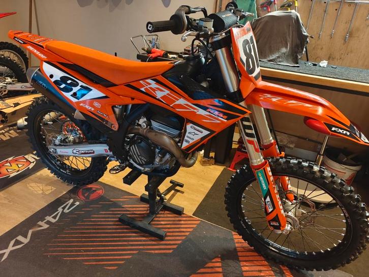 KTM sxf sx-f 250 sx250-f 2023 4 temps 4 temps, Motos, Motos | KTM, Particulier, Moto de cross, Enlèvement