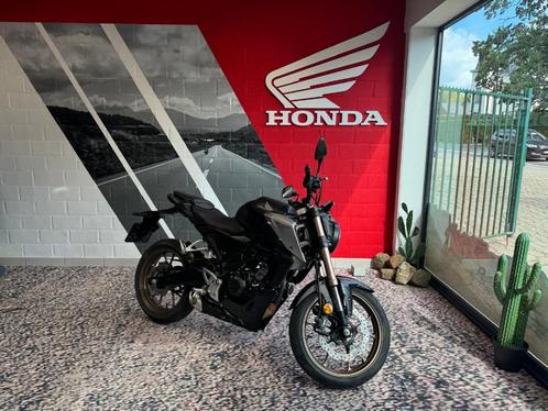 Honda CB125R, Motos, Motos | Honda, Entreprise, Naked bike, jusqu'à 11 kW, 1 cylindre, Enlèvement