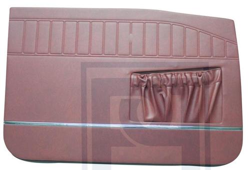 Bekleding Amazon 4 deurs+kombi rood links voor deurpaneel 51, Auto-onderdelen, Interieur en Bekleding, Volvo, Nieuw, Ophalen of Verzenden