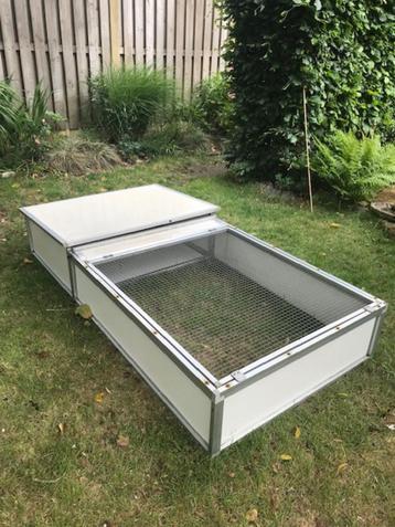 Buitenverblijf voor cavia, konijn, schildpad.... beschikbaar voor biedingen