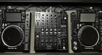 PIONEER DJSET 2000NXS2 & DJM 900NXS2 + DJ BOOTH, Muziek en Instrumenten, Dj-sets en Draaitafels, Ophalen, Zo goed als nieuw, Draaitafel