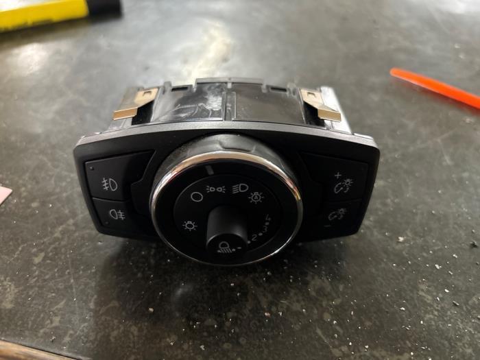 Licht Schakelaar van een Ford Tourneo Courier, Auto-onderdelen, Dashboard en Schakelaars, Ford, Gebruikt, 3 maanden garantie, Ophalen of Verzenden