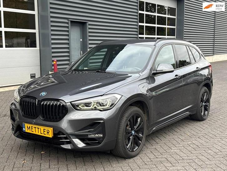 BMW X1 XDrive25e eDrive Edition, M-Sport, navigatie, trekhaa, Auto's, BMW, Bedrijf, Te koop, X1, 4x4, ABS, Adaptive Cruise Control