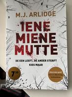 M.J. Arlidge, Ophalen of Verzenden, Gelezen