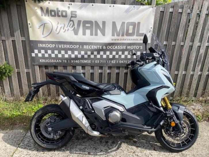 honda xadv 750 abs bj 2024 zeer goede staat + opties, Motoren, Motoren | Honda, Bedrijf, Scooter, meer dan 35 kW, 2 cilinders