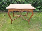Decoratieve tafel, Ophalen