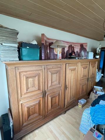 Prachtig dressoir massief beschikbaar voor biedingen