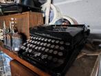 Zeer oud mooi typemachine merk Erika, Diversen, Typemachines, Ophalen, Zo goed als nieuw