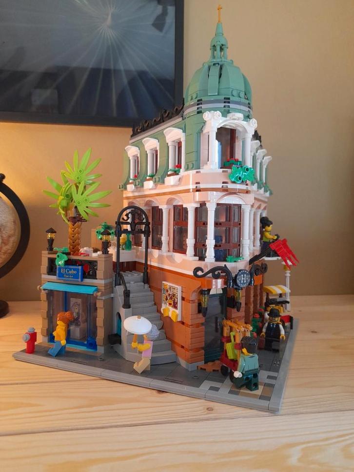 Lego Modular Building: het boetiekhotel, Kinderen en Baby's, Speelgoed | Duplo en Lego, Lego, Ophalen