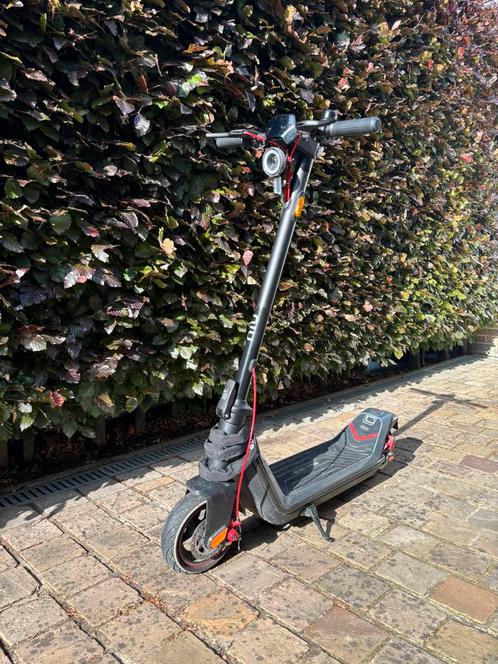Niu kqi3 max, Fietsen en Brommers, Steps, Gebruikt, Ophalen