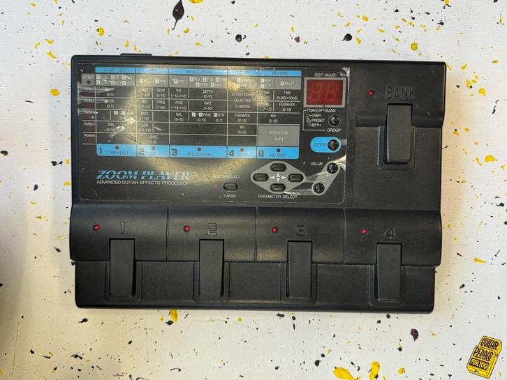 3YR Deal - Zoom 2020 Player Advanced Guitar Effects Process, Muziek en Instrumenten, Effecten, Gebruikt, Chorus, Multi-effect