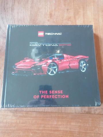 Livre collection lego ferrari daytona sp3, Enlèvement ou Envoi, Lego