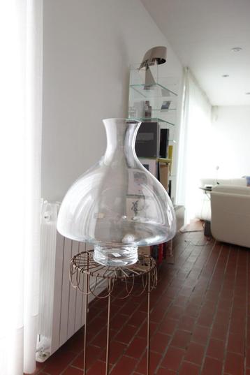 vase en verre avec support 