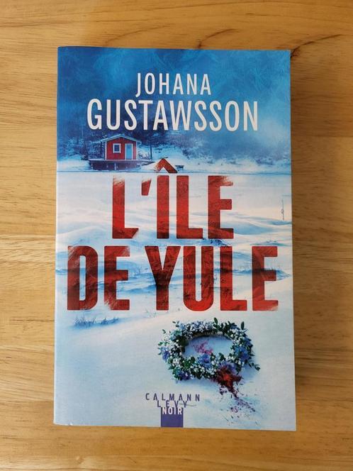 Roman L’Île de Yule – Johana Gustawsson, Boeken, Romans, Zo goed als nieuw, Europa overig, Ophalen
