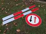 2 aluminium planken en 1 verkeersbord., Ophalen, Zo goed als nieuw